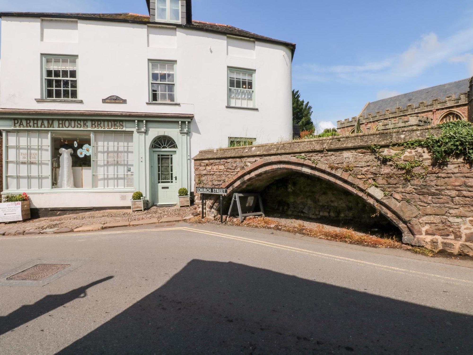 Castle View Villa Dunster Exterior photo